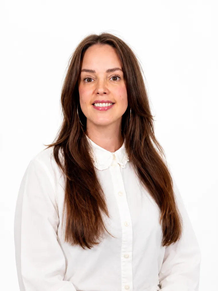 Portretfoto van Britta van Roon